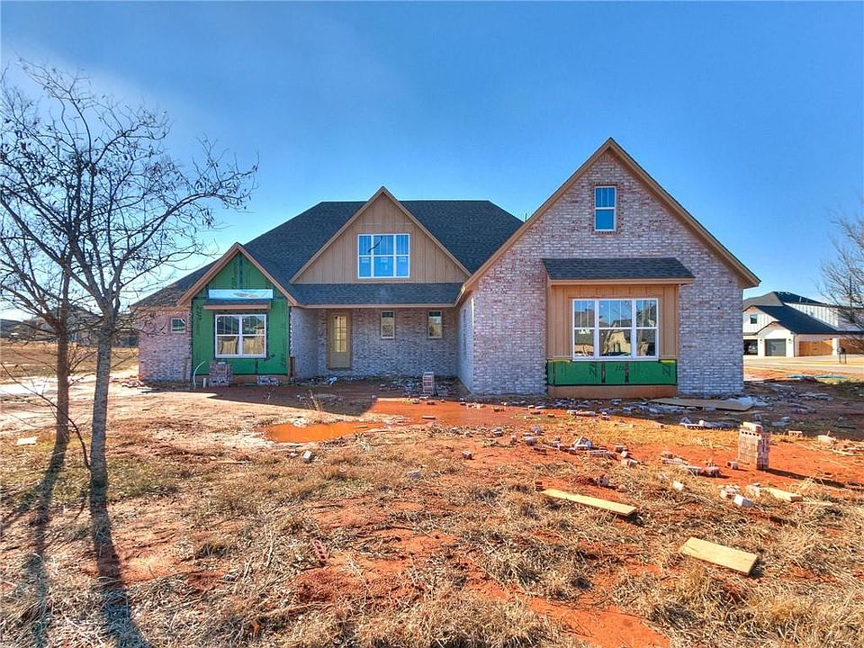 1st image of 2016 Providence Dr