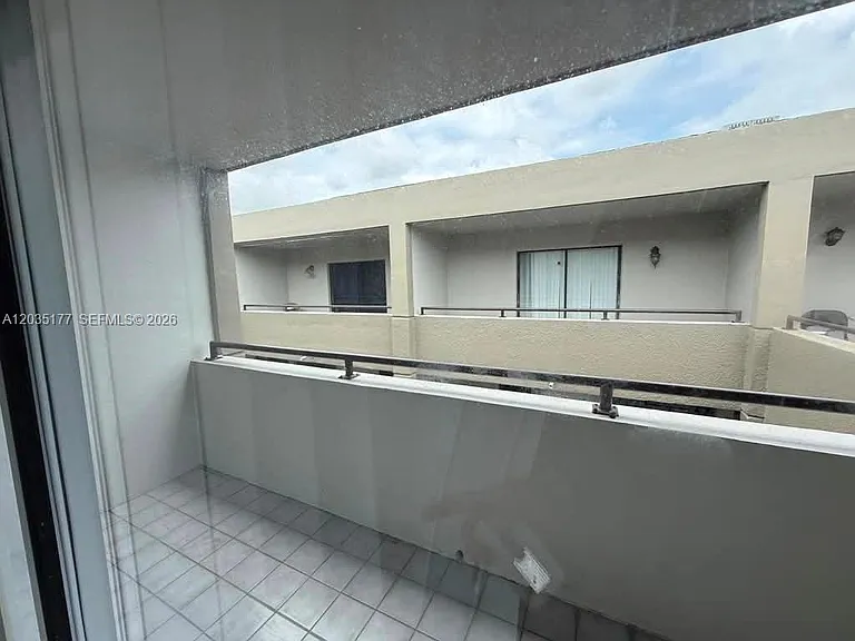 5 Olive Dr #12 — Photo 11
