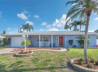 11301 71st Ter, Seminole, FL 33772
