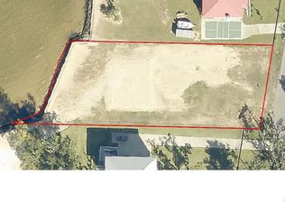 791 Dolphin Rd, Milton, FL 32583