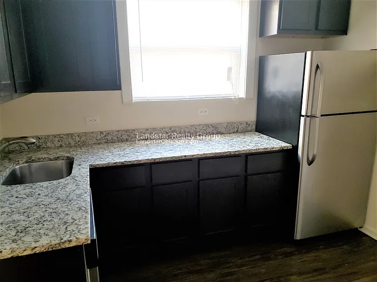 4449 N Hamlin Ave #3 — Photo 1