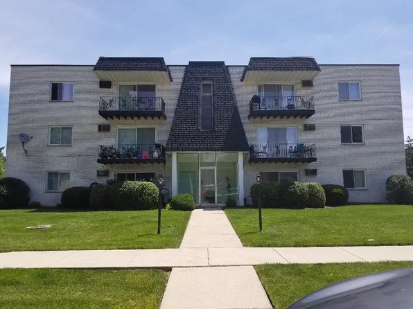 12817 Carriage Ln APT 8, Crestwood, IL 60418