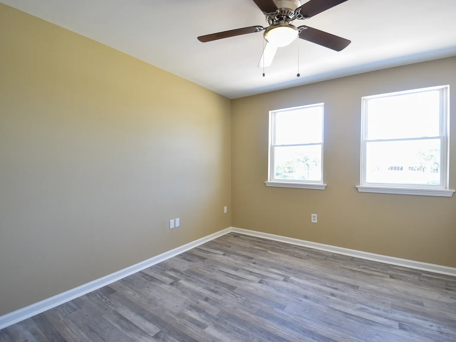 217 Belle Terre Boulevard - A — Photo 4