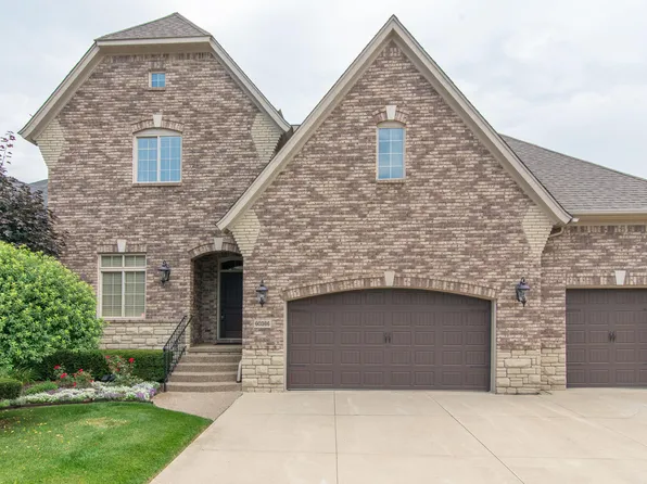 60366 Stonecrest Dr, Washington, MI 48094