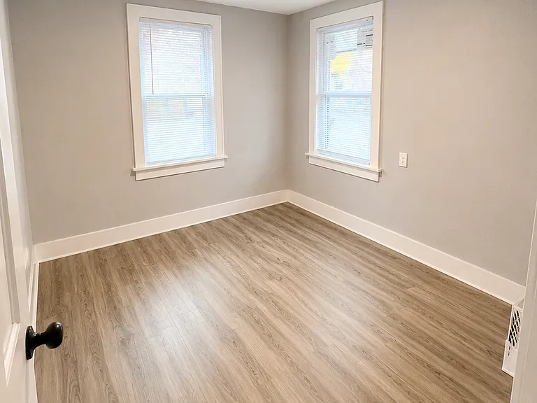 1391 Andrus St — Photo 5
