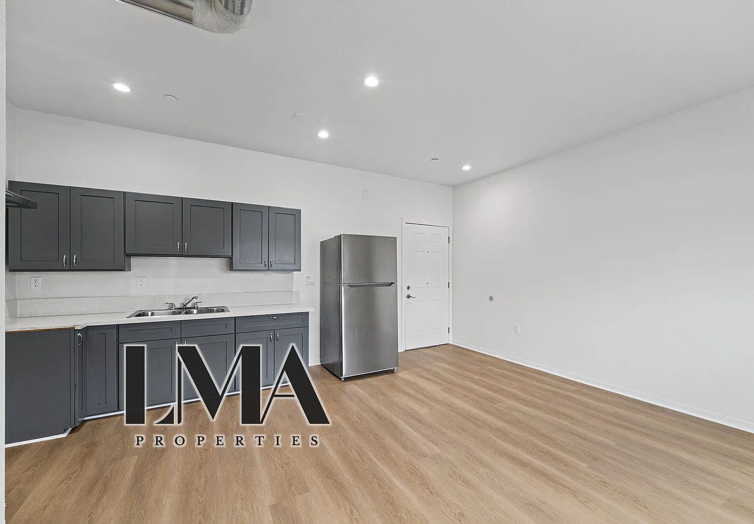 1 bed, 1.0 bath, 750 sqft, $1,980 — Photo 1