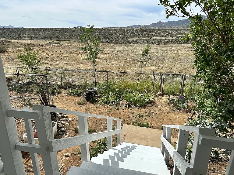 8201 E Canyon Ln — Photo 4