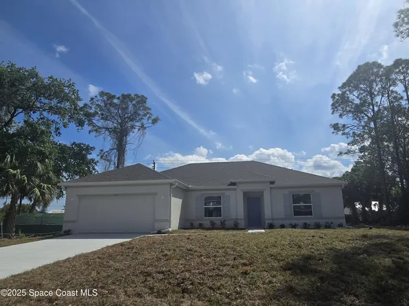 530 Breakwater St SE, Palm Bay, FL 32909