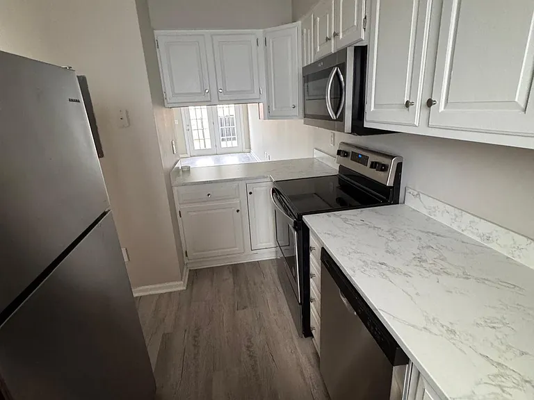 4807 Little River Rd #9 — Photo 16