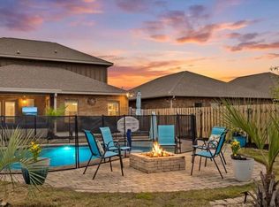1713 Waterford Sound Blvd, Gulf Breeze, FL 32563