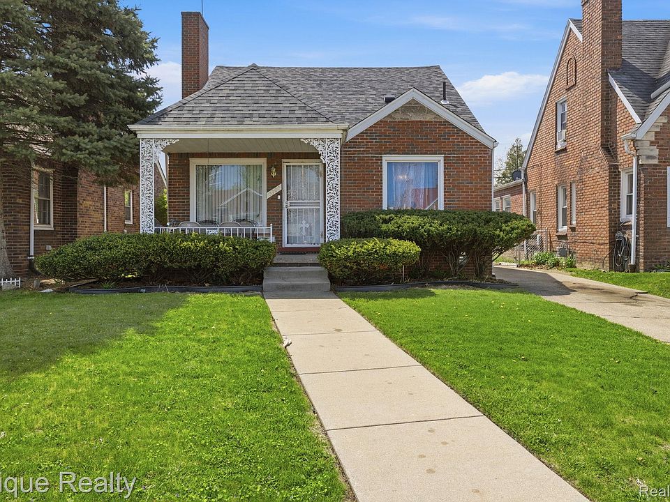 1st image of 15300 Collingham Dr