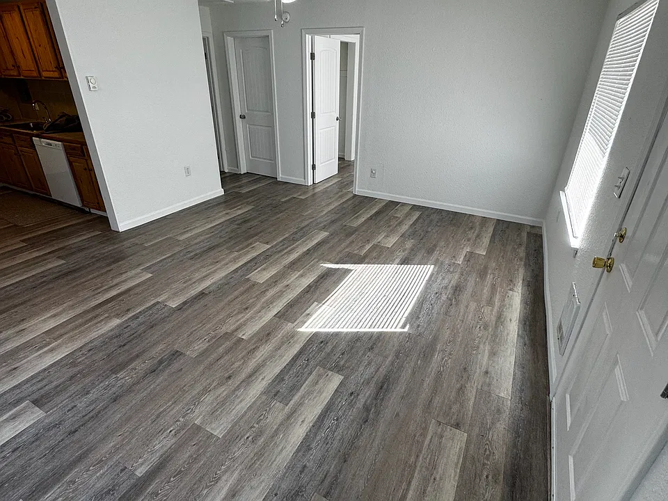 108 N National Ave #122