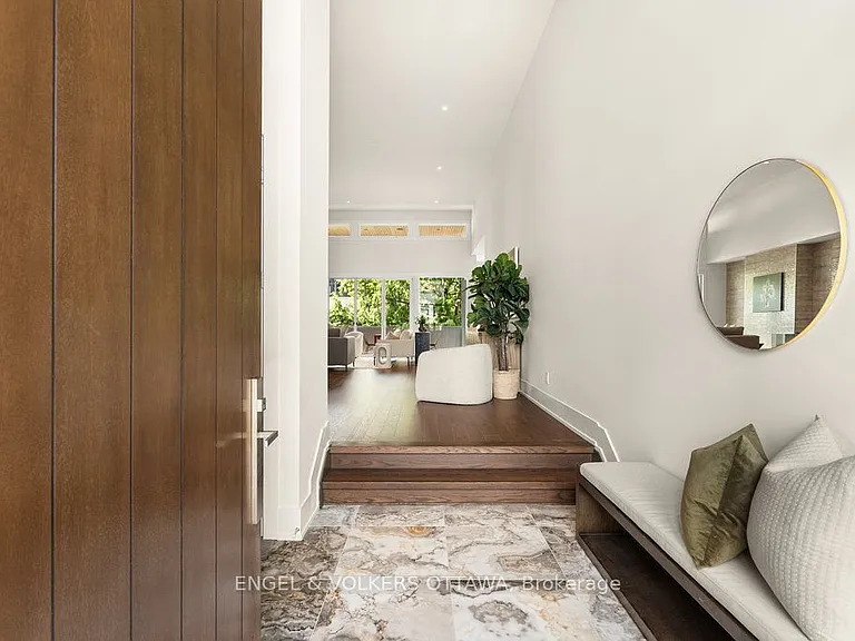 291 Billings Ave — Photo 5