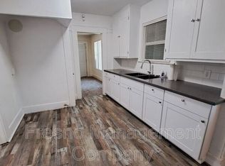 958 N Farris Ave, Fresno, CA 93728