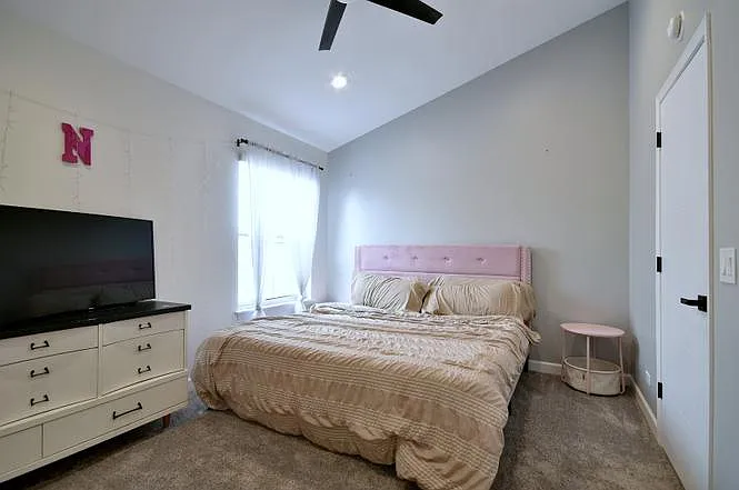 917 Little Falls Ct — Photo 26
