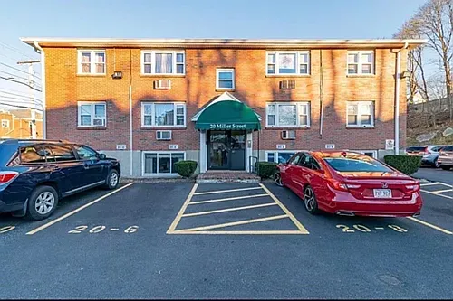 20 Miller St #1 Photo 1