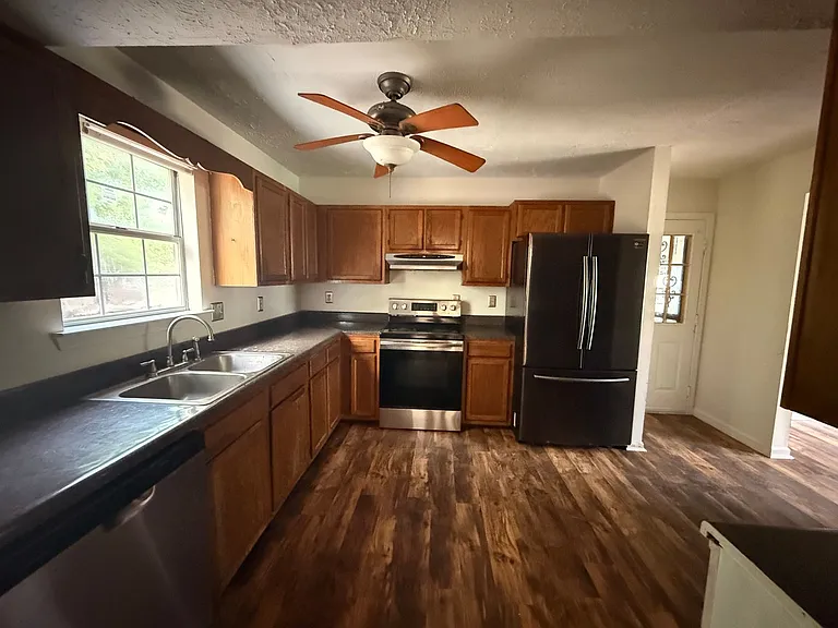 27 Hidden Valley Dr — Photo 7