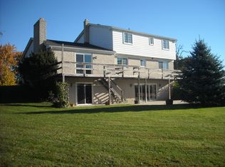 25950 Armada Ridge Rd, Richmond, MI 48062