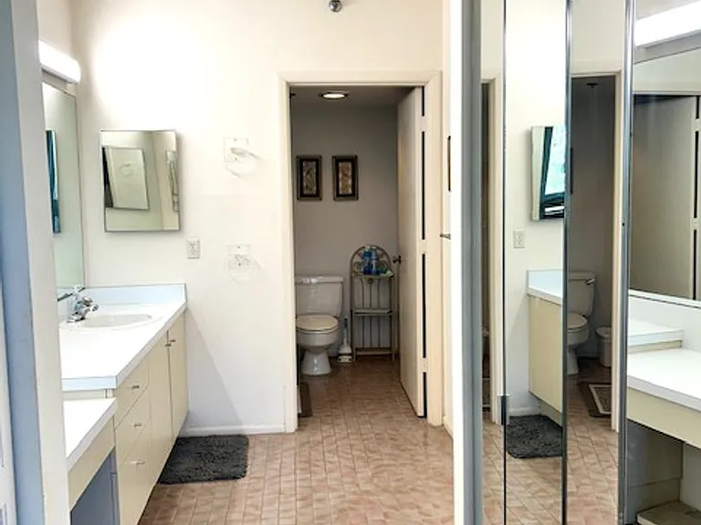 1095 Gulf Of Mexico Dr #104 — Photo 16
