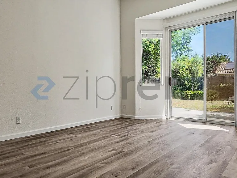 1773 Atwell St — Photo 40
