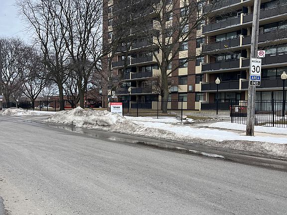 2nd image of 5 Frith Rd #1004