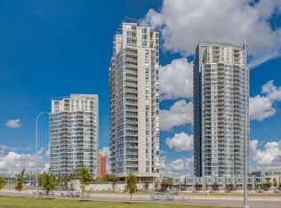 77 Spruce Pl SW, Calgary, AB T3C3X6