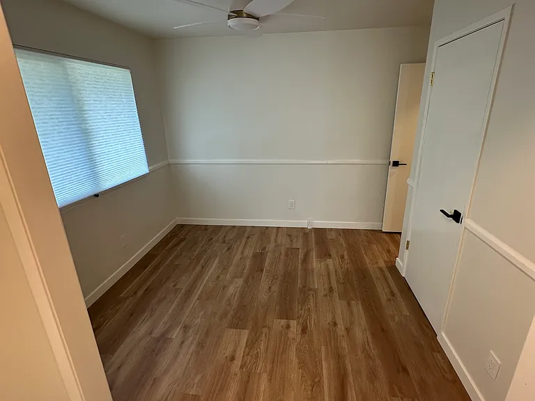 383 Cannon Green Dr #A — Photo 13