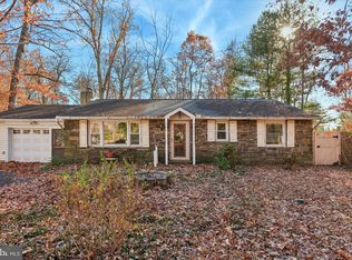 1318 Durham Rd, New Hope, PA 18938