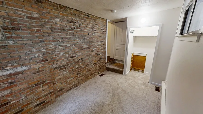 1 bed, 1.0 bath, 94 sqft, $800 — Photo 2