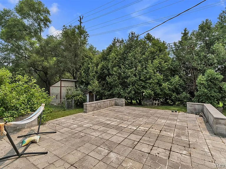 4918 Ainsley Ave — Photo 38