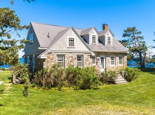 27 Bayberry Ln, Southport, ME 04576