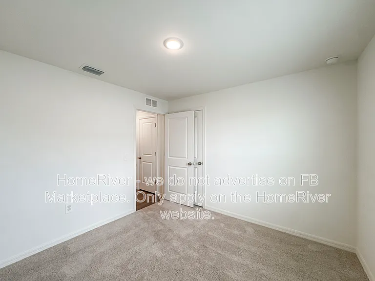 1818 NW 27th Ter — Photo 14