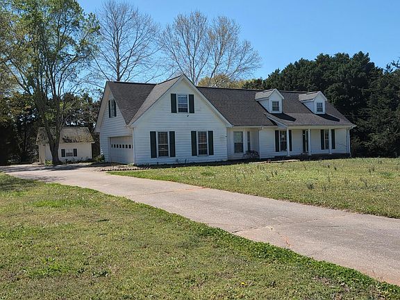3rd image of 158 Merrybrook Rd