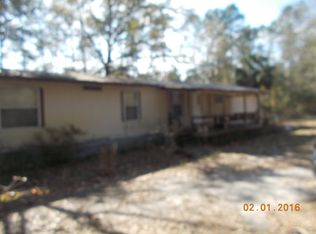 32 Sink Dr, Crawfordville, FL 32327