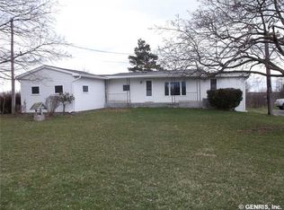 3894 Macdougall Rd, Waterloo, NY 13165