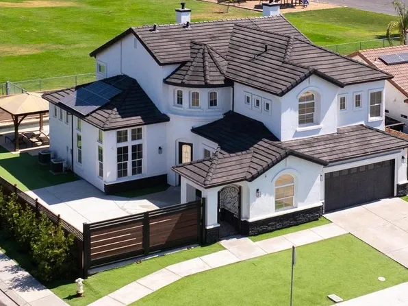 1887 Chur Ct, Manteca, CA 95337