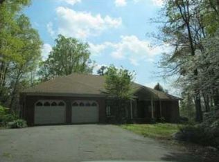 28 S Ridge Trl, Cartersville, GA 30120