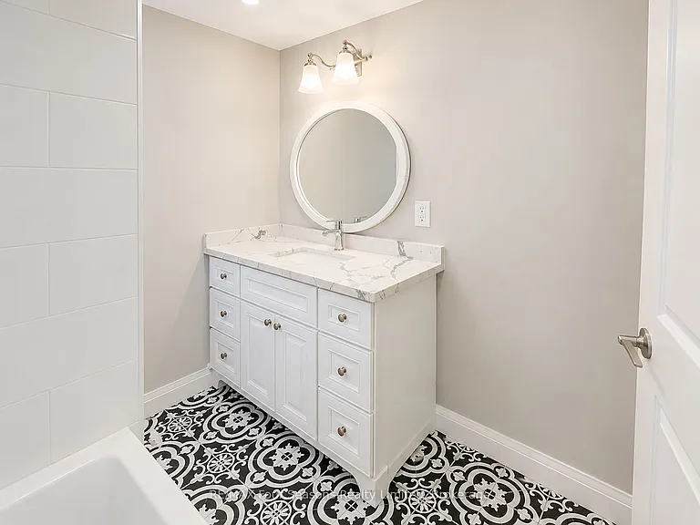 23 Camille Ct — Photo 21