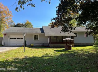 742 Dean Rd, Hudson Falls, NY 12839