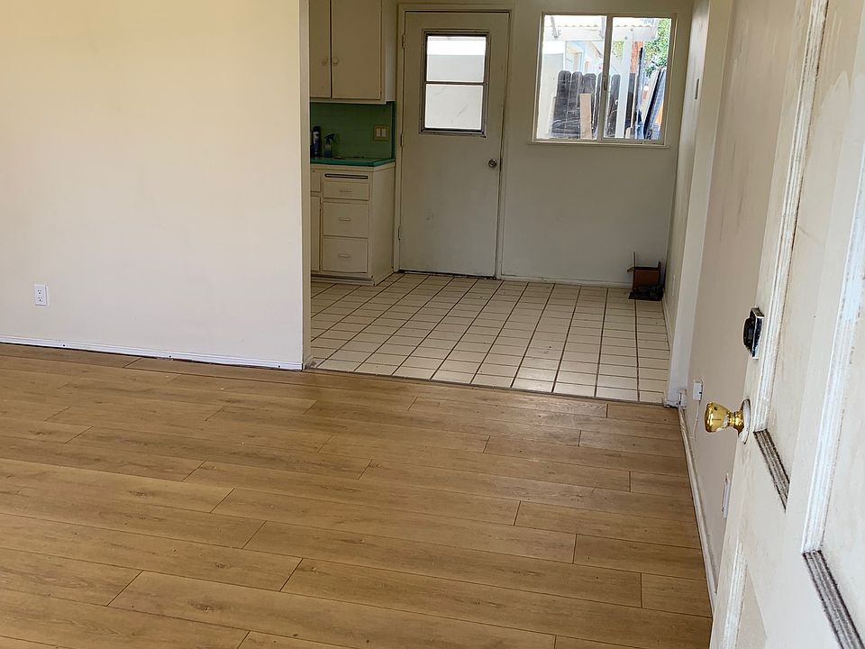 1st image of 825 E Mabel Ave