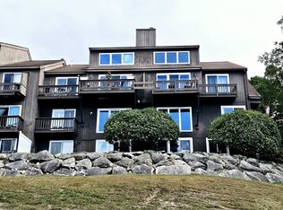 25 Ships View Ter UNIT 25, Buzzards Bay, MA 02532