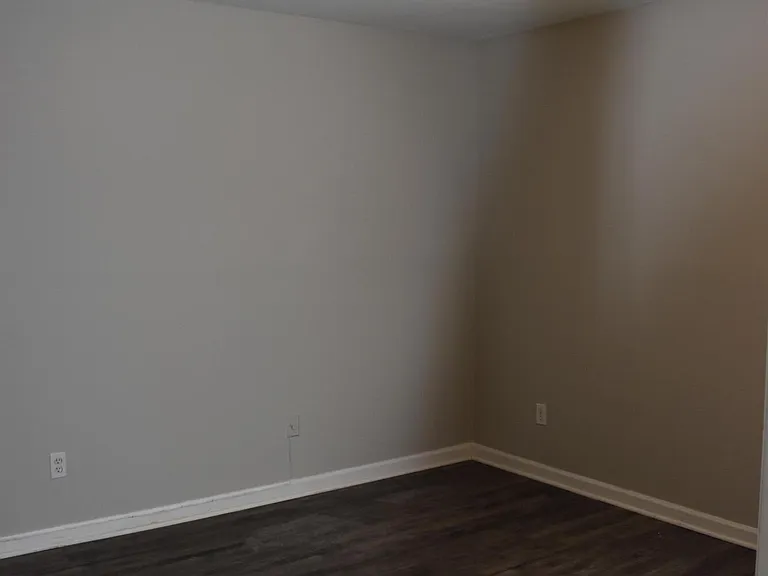 135 Stoneybrooks Pl #B — Photo 10