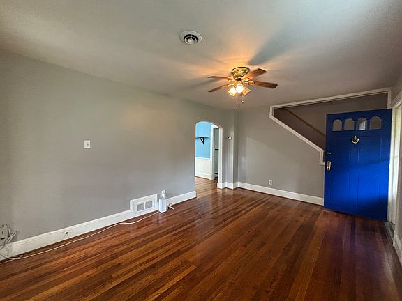 2nd image of 2609 Lafayette Ave