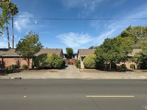 2311 - 2313 Main Street, Napa, CA 94558