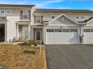 608 Fox Ridge Ln, Lebanon, PA 17042