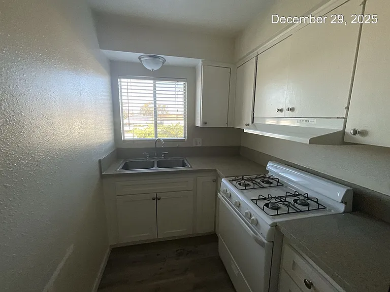 Baker1301 — Photo 3