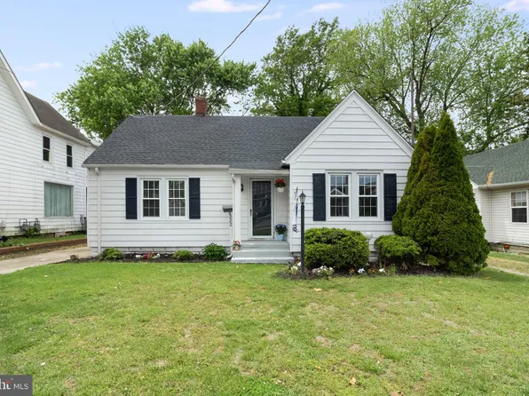 322 N Shipley St, Seaford, DE 19973