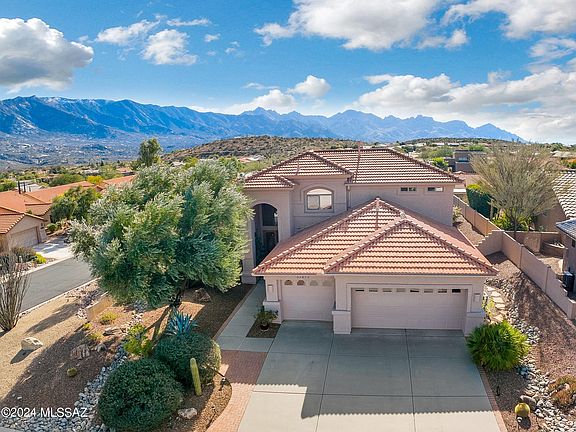 2nd image of 63479 E Squash Blossom Ln