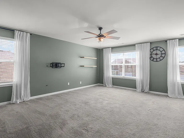 110 Cole St — Photo 34