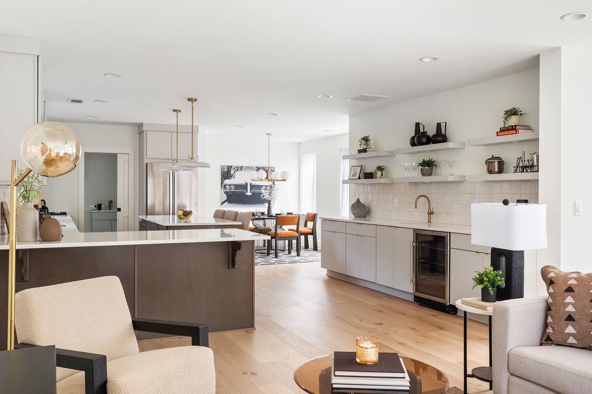 next background image